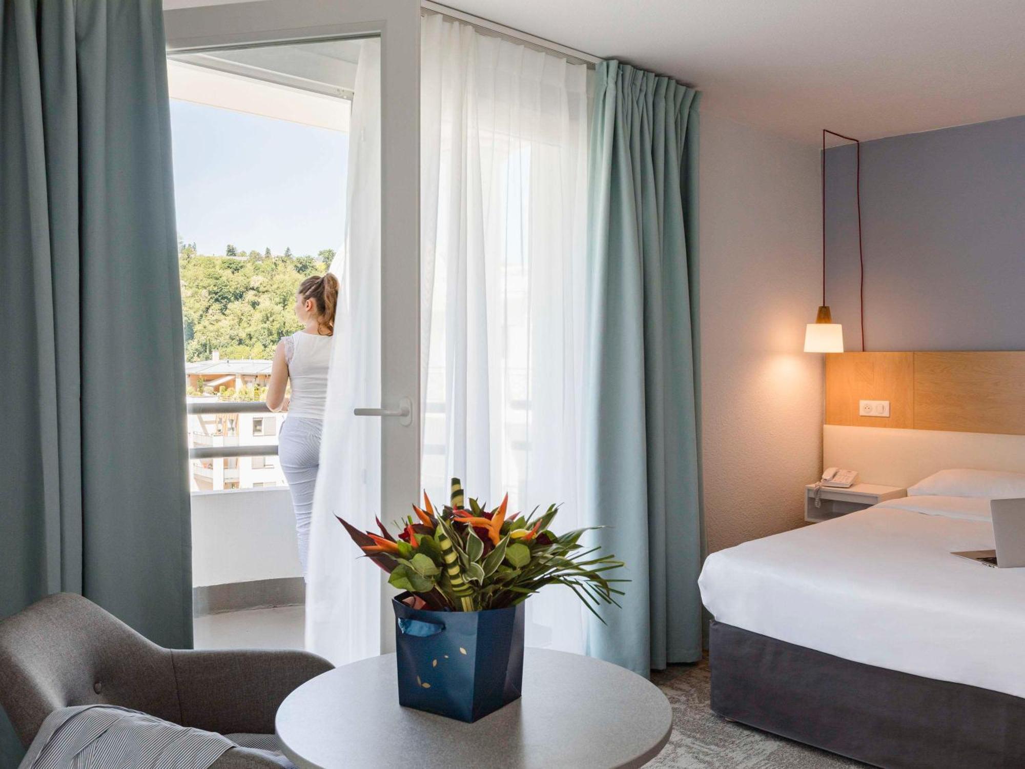 Ibis Styles Aix Les Bains Domaine De Marlioz Aix-les-Bains Exterior foto
